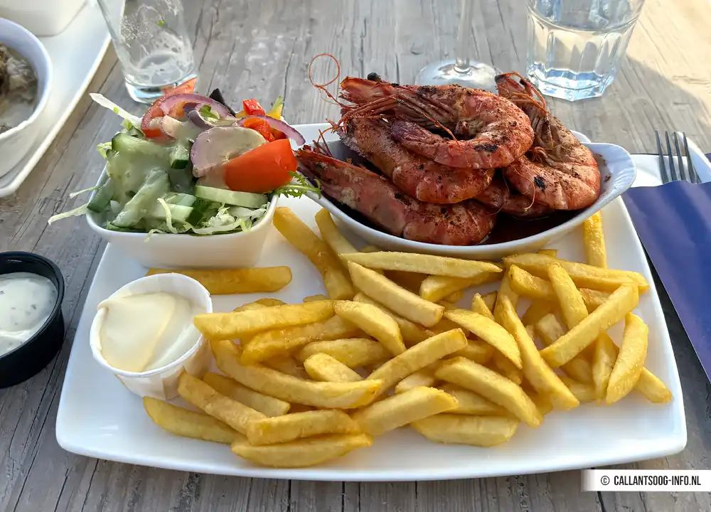 Gamba’s in knoflook Strandpaviljoen De Stern.