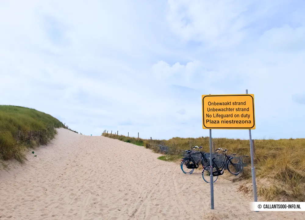 Bord geen bewaking aanwezig Strandslag Voordijk.